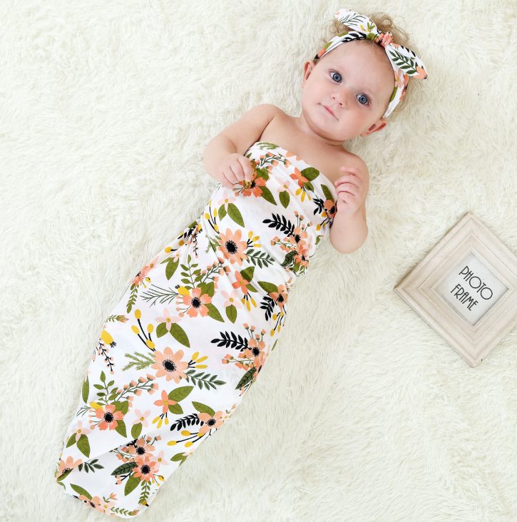 Adorable baby Swaddle Blanket and Headband Set