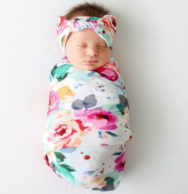 Adorable baby Swaddle Blanket and Headband Set