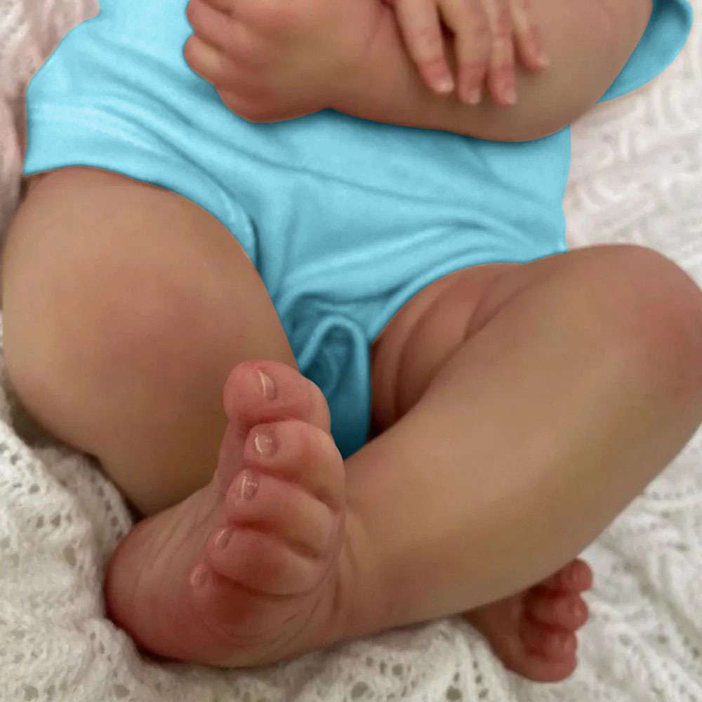 Cokela 48cm 3D high color simulation baby reborn doll Meadow